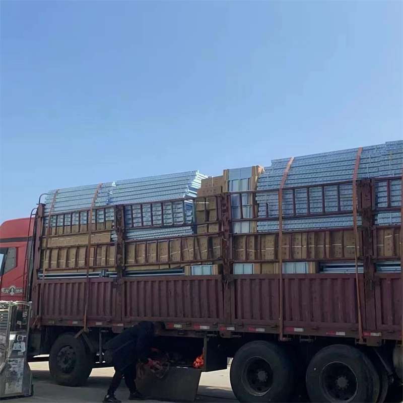 巴音郭楞到渭南物流公司一站式服务，让货运更轻松（到渭南物流公司一站式服务,让货运更轻松一些）